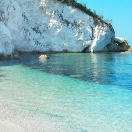 Bilocale Il Rosmarino Διαμέρισμα *